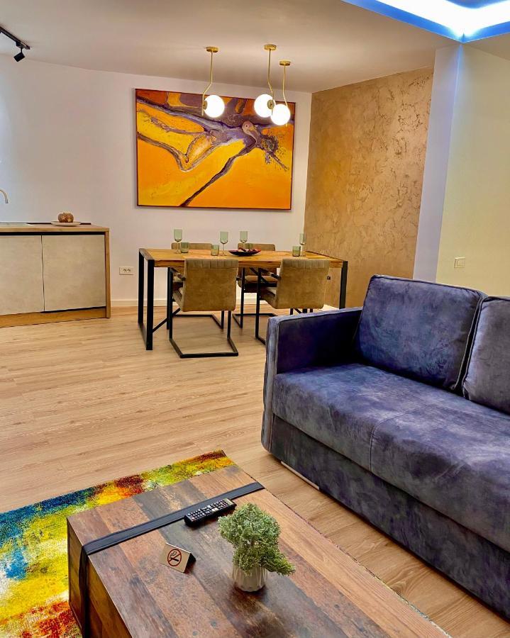 Apartamento Blancris Boutique Braşov Exterior foto