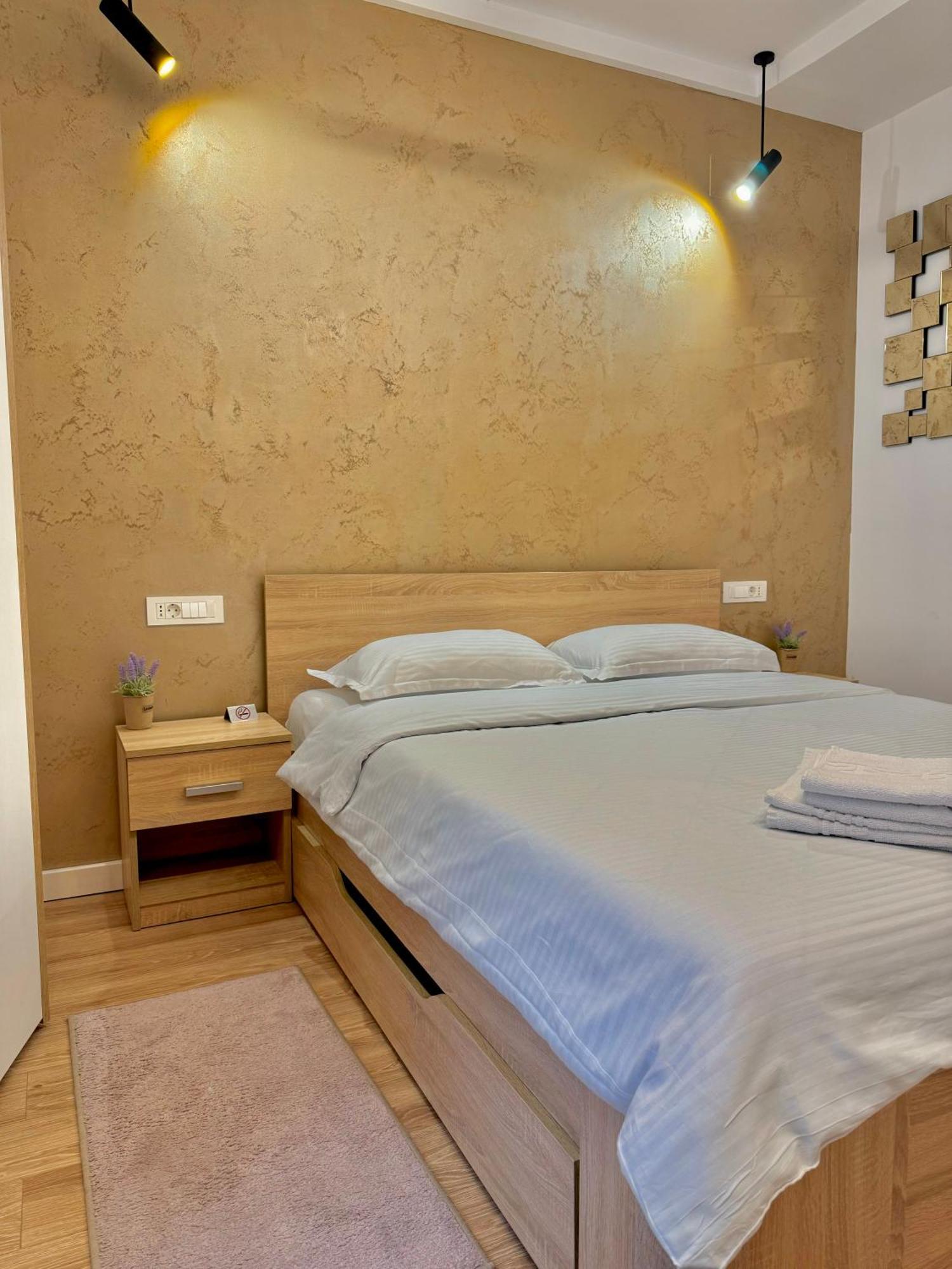Apartamento Blancris Boutique Braşov Exterior foto